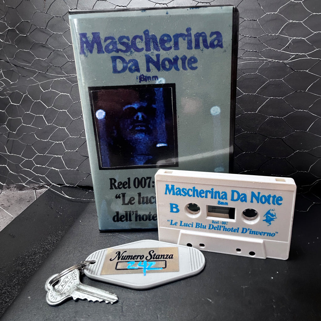 Mascherina Da Notte - Reel 007: Le Luci Blu Dell’hotel D’inverno (Universo Esteso Recordings) Cs